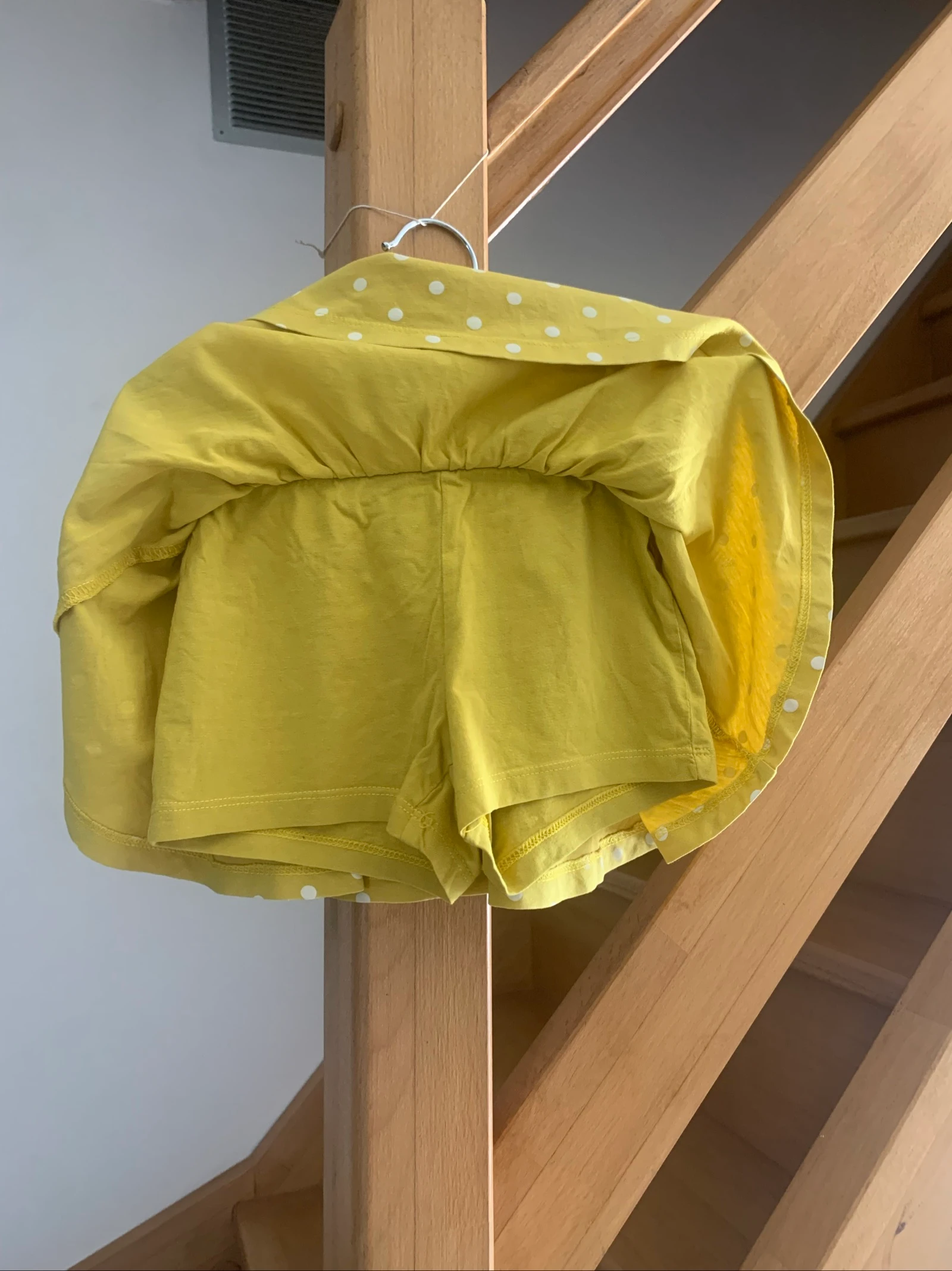 Saia-corta Kiabi para meninas – Tamanho 1 ano – Muito bom estado – photo 2